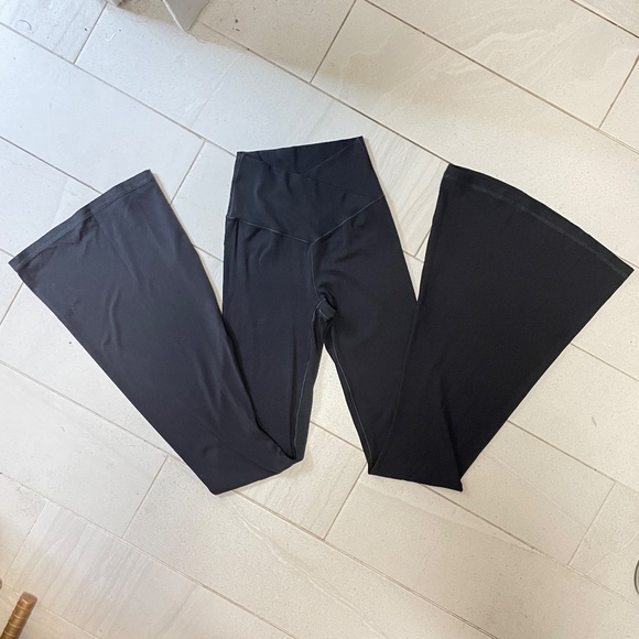 Offline by Aerie Real Me super flare high rise black legging crossover waist - Picture 6 of 10